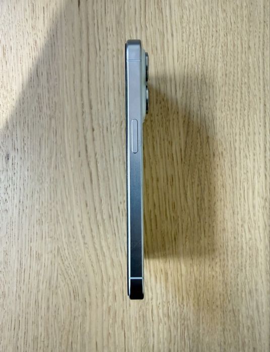 Iphone 15 pro max 256gb branco