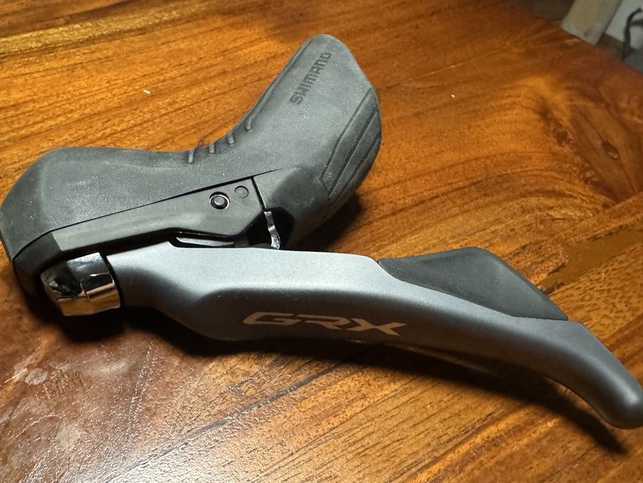 Nowa klamkomanetka Shimano GRX ST-RX810 Lewa