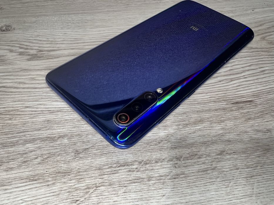 Xiaomi mi 9 6/64gb