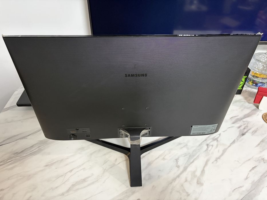 Монітор samsung 27