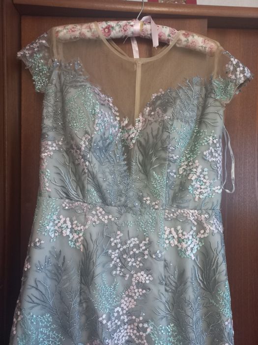 Сукня випускна, весільна, вечірня