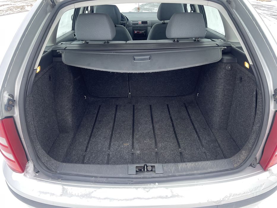 Skoda Fabia 1.4 бенз, 2003 рік