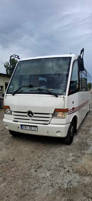 Mercedes-benz Mediano