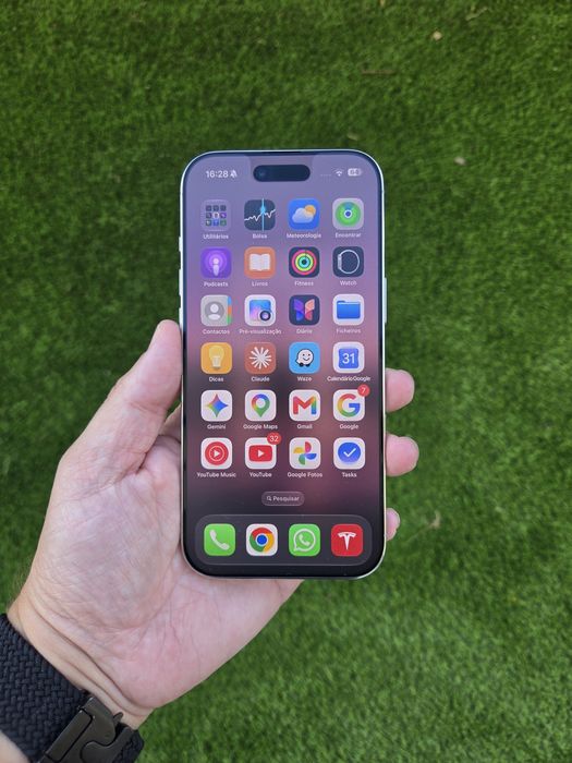 iPhone Air 256 GB Cloud White 100% bateria