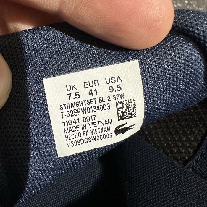 Легенькі кросівки Lacoste 41/26.5 cm