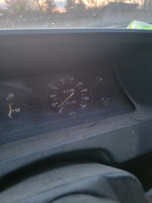 Продаю Газель 2.4