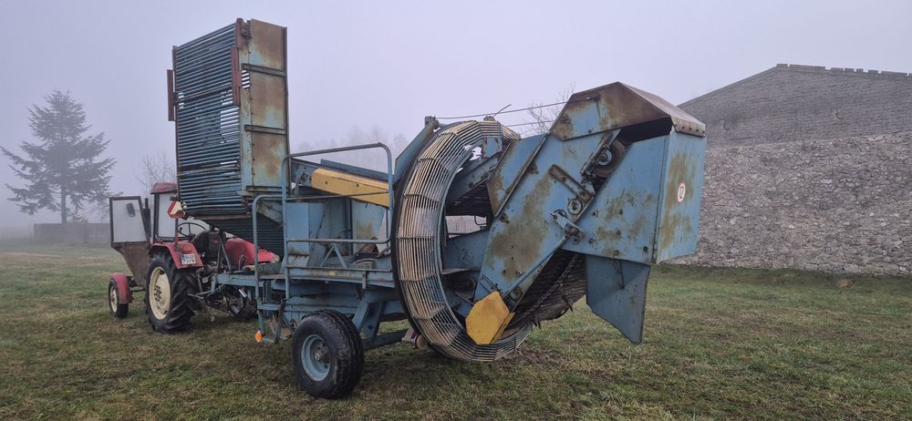 Kombajn do ziemniaków Anna Z644/1