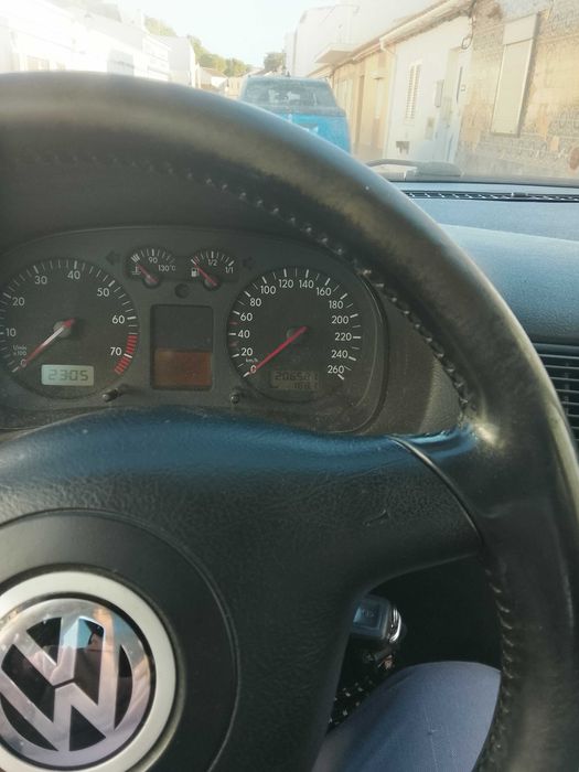 Golf Bora 1.6 16V 210000 km — photo 3