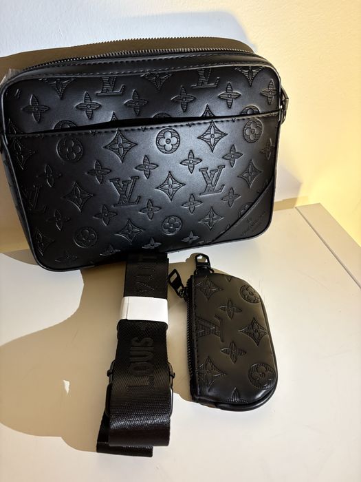 Louis vuitton black bag