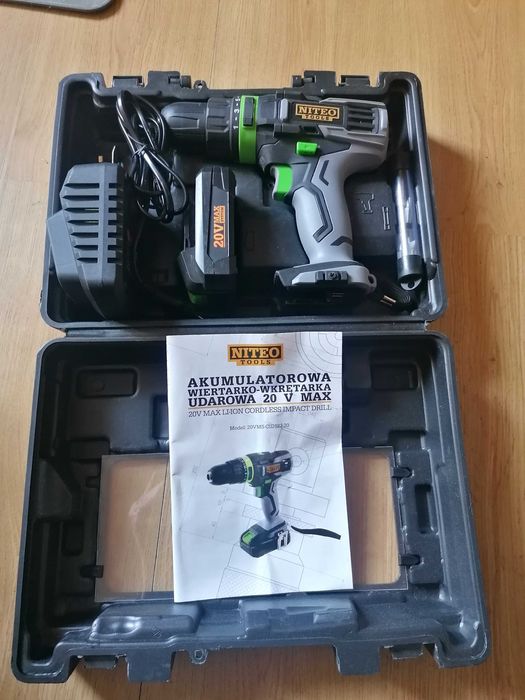 Wiertarko-wkrętarka udarowa NITEO 20V  45Nn komplet