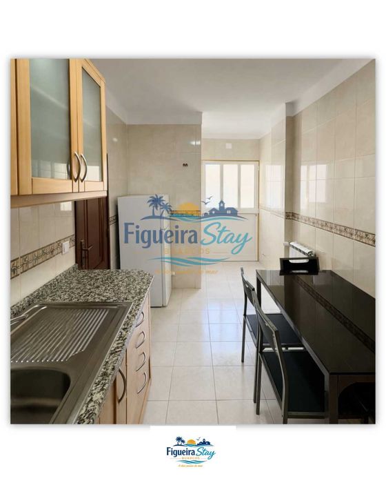 Apartamento T1 - Junto à Praia e Serviços