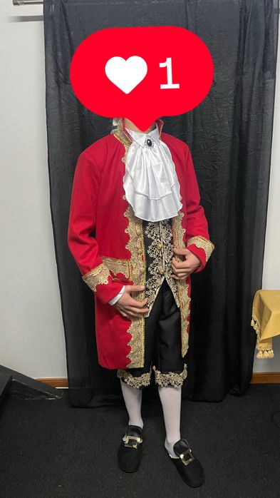 Vendo Fatos Cosplay Antigos