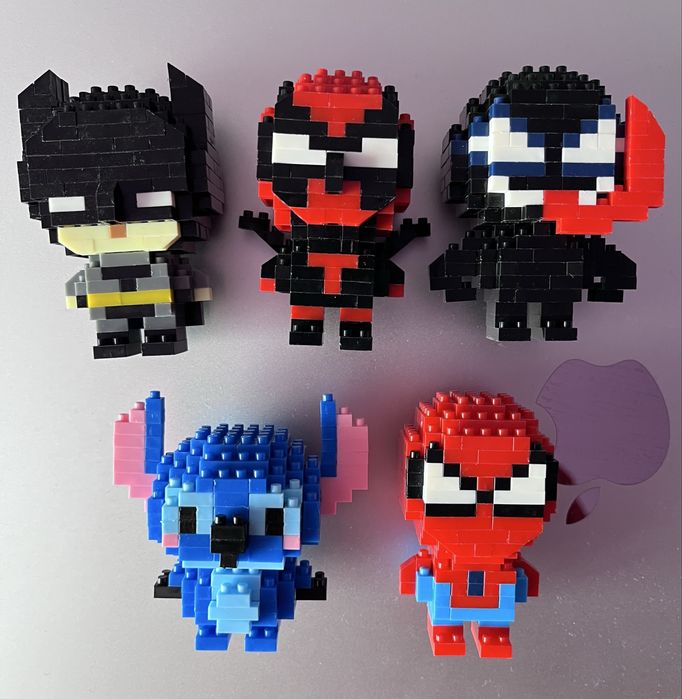 Фігурки лего марвел