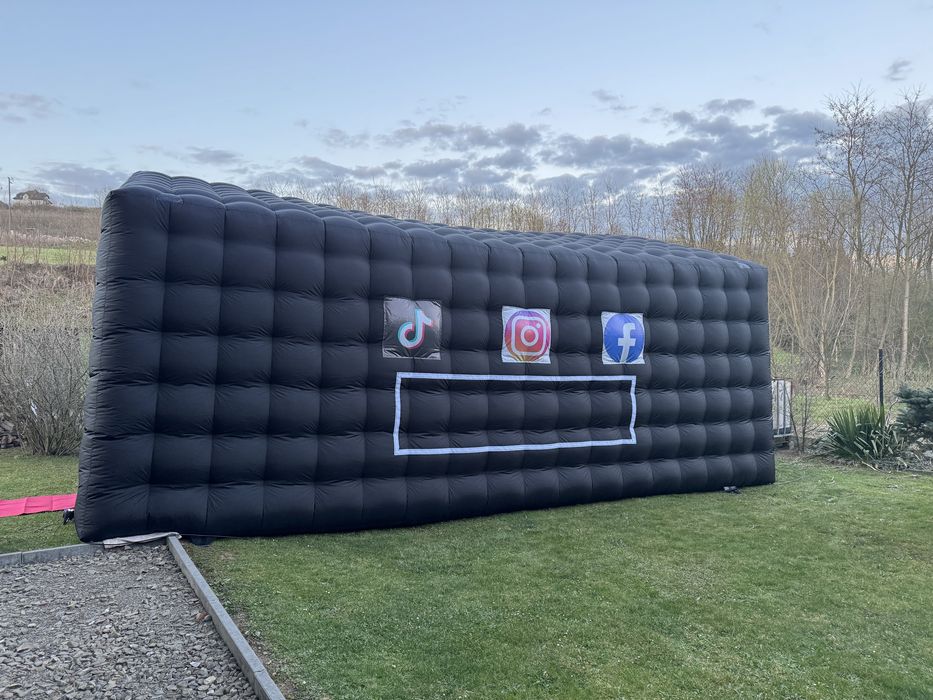 Mobilna Sala Imprezowa – Namiot z Klimatem, Muzyką i Światłami!