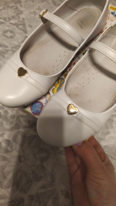 Baleriny białe oktawa  emel skóra naturalna idealne wygodne piekne