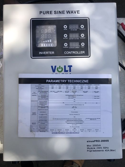 Інвертор Volt Polska Sinus PRO 2000S 24V 2000VA гібридний з MPPT