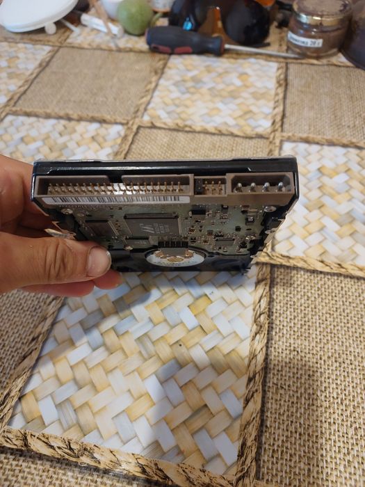 Продам жесткий диск 40 гб