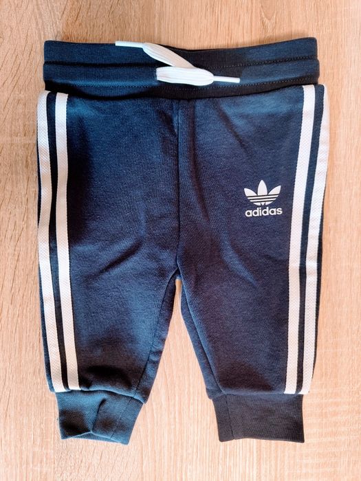 Komplet ADIDAS, jak nowy