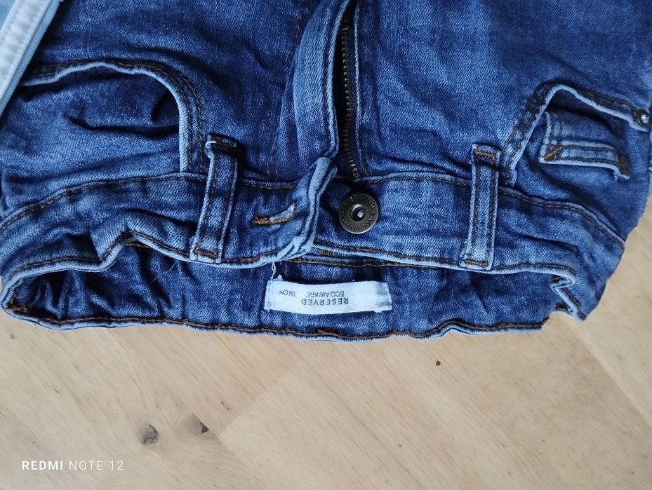 Bluza ADIDAS 128 i jeansy RESERVED 134