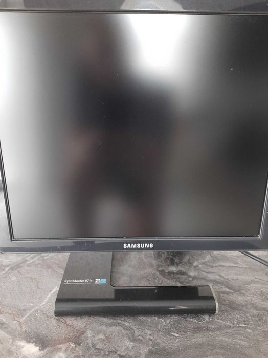 Монитор SAMSUNG sync master 971P