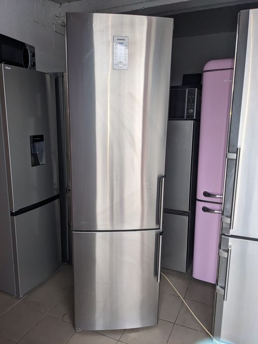 Двокамерний холодильник  Siemens 200/55/60 см комбінований KG39FP98 Б/В