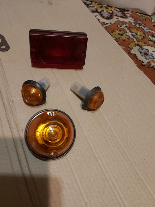 Повторители поворотов, стопсигнал, переключатели света