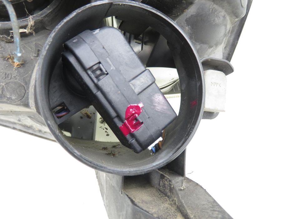 Lampa Prawa Przednia Opel Combo C