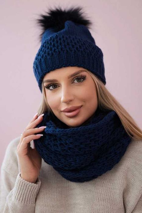 Zimowe komplety damskie czapka komin polska produkcja PLK4