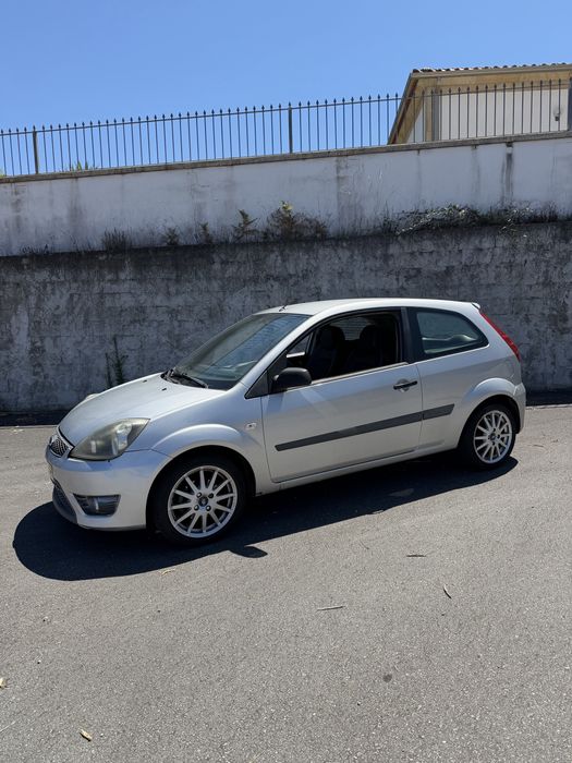 Ford fiesta 1.6 90cv sport van