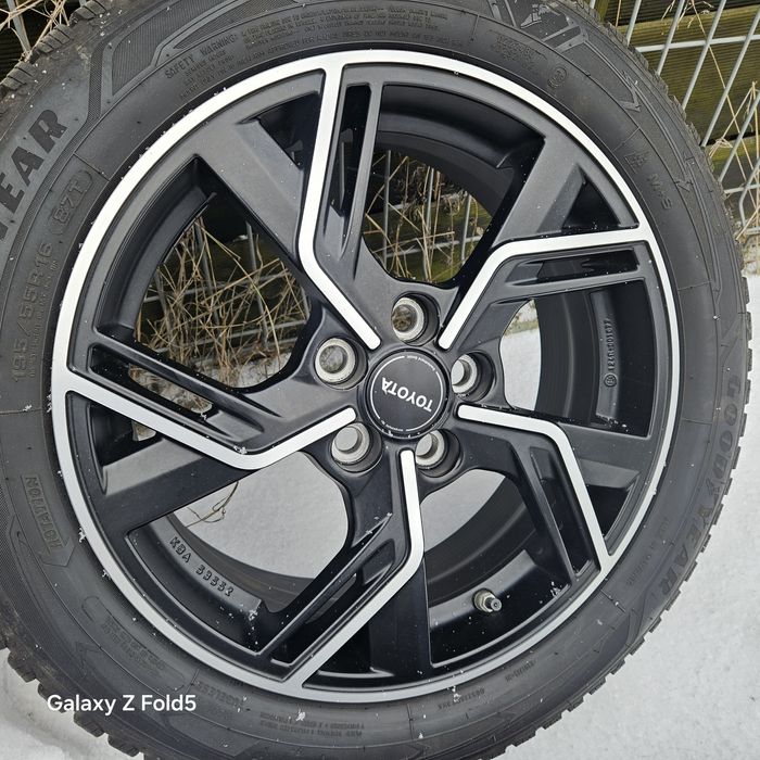 Alufelgi 16 Toyota Yaris IV 5x100 ET50 Czujniki ciśnienia