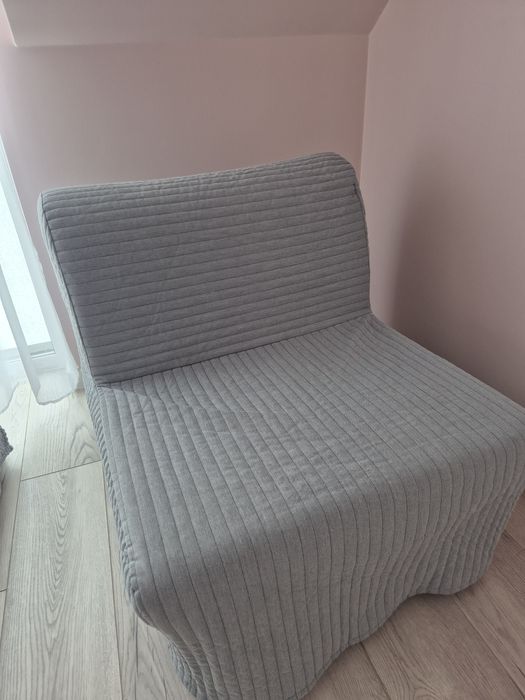 Ikea rozkładany szary fotel