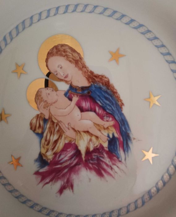 Prato colecionável da Porcel com edição limitada de 3000 exemplares