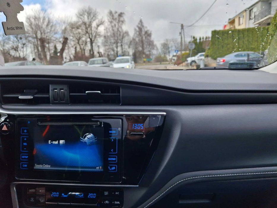 Toyota corolla 2017 benzyna 1.6