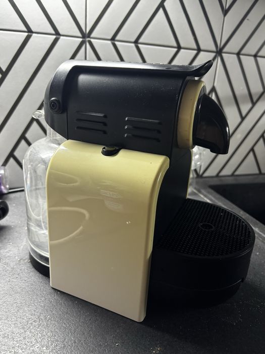 Ekspres do kawy delonghi nespresso