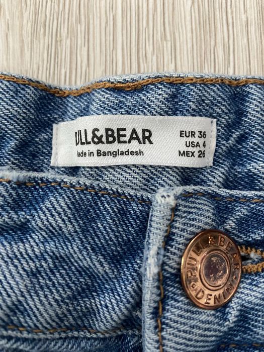Spodnie mom jeans z wysokim stanem Pull&Bear