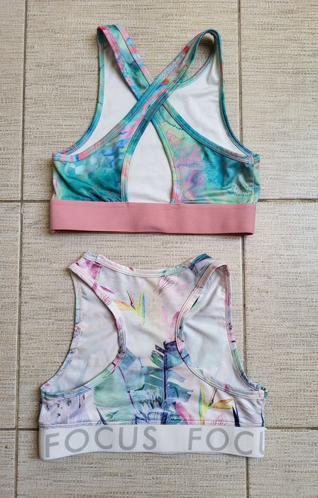 2 sportowe staniczki dziewczęce Reserved 134-140