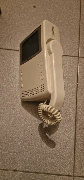 Monitor interno Comelit