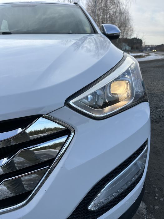 Капот Hyundai Santa fe 3 Хюндай Санта фе 3 Запчастини 2.2 d4hb