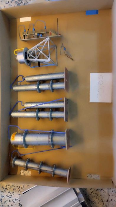 diversos edifícios na escala HO