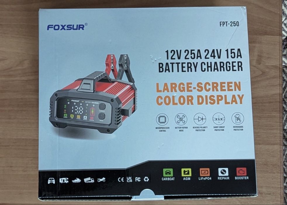 Зарядний пристрій для LifepO4 25A Foxsur 12-24v зарядно-пускове