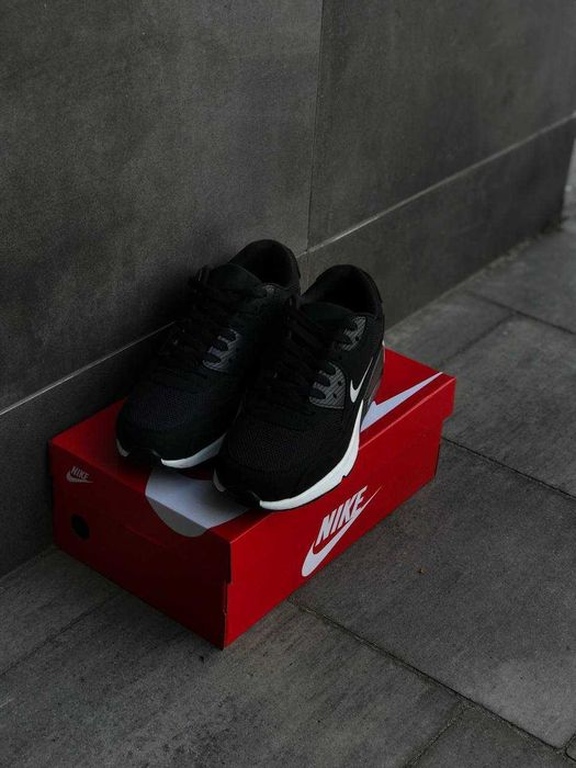 Кросівки Nike 90 Air Max чоловічі Black-White. Удобные кросовки Найк