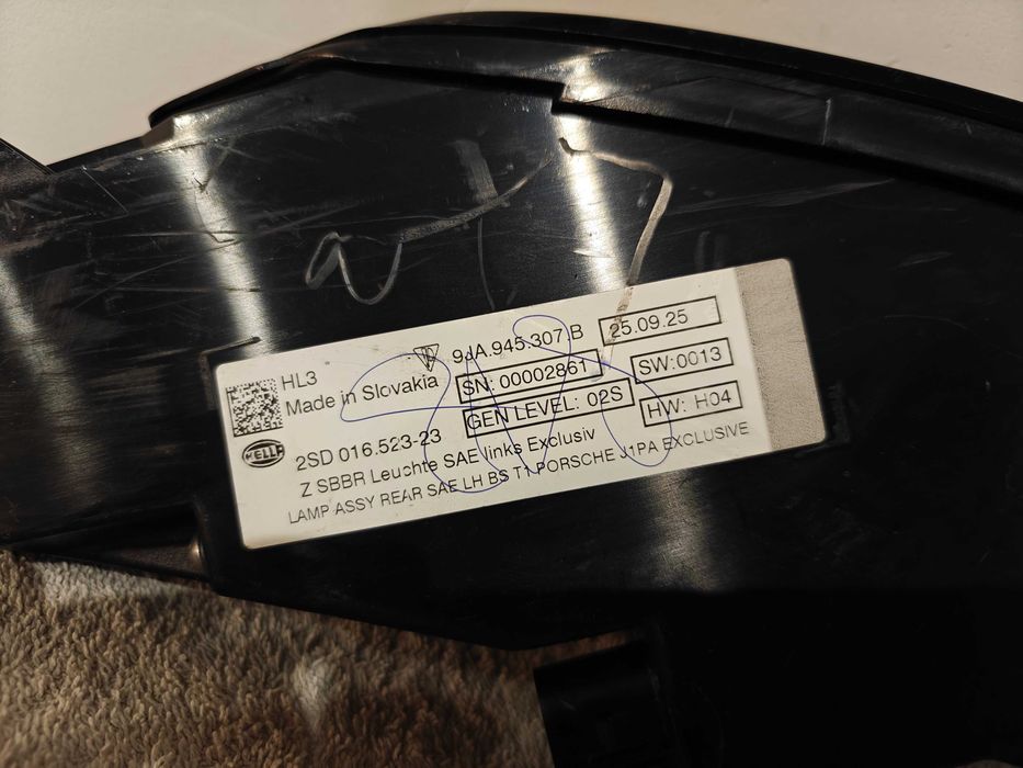 Lampa Lewy Tył LED EXCLUSIVE Porsche Taycan USA