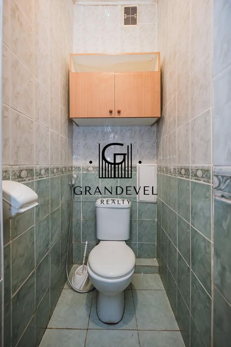 Продаж 2к квартири, Лютнева 1-1А, Бортничі, Харківський