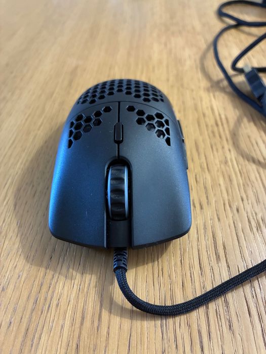 Rato Gaming Glorious Model O - COMO NOVO
