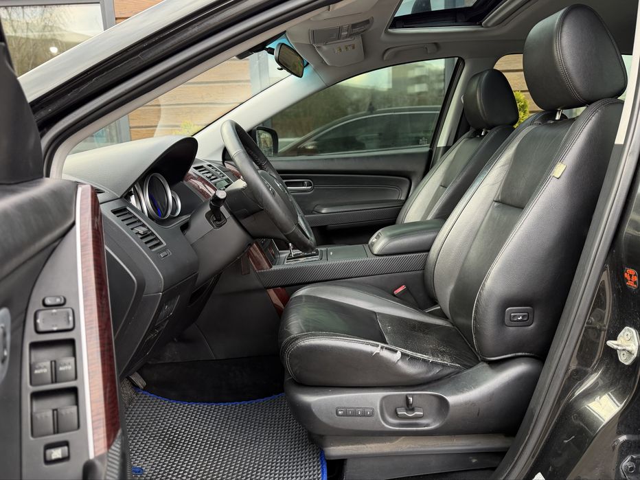 MAZDA CX-9 2008 року, 3.7 газ/бензин, автомат, 7 місць