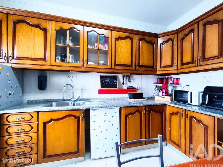 Apartamento T3 em Darque de 77,5 m2