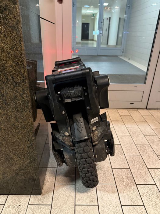 Leaperkim Lynx Monocykl elektryczny 152V 2700wh