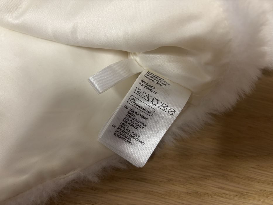 Krótkie futerko, bolerko H&M rozm. 128