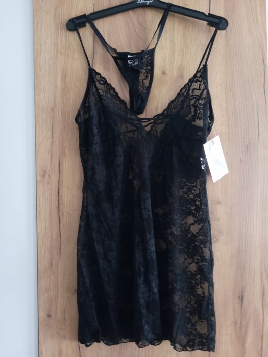 Koszulka ze stringami Dreamgirl czarna rozmiar M