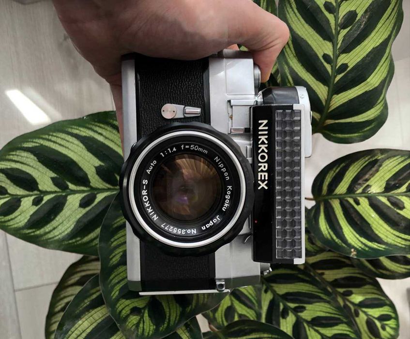 Фотокамера Nikkorex F з Обєктивом Nikon Nikkor 50mm f/1.4
